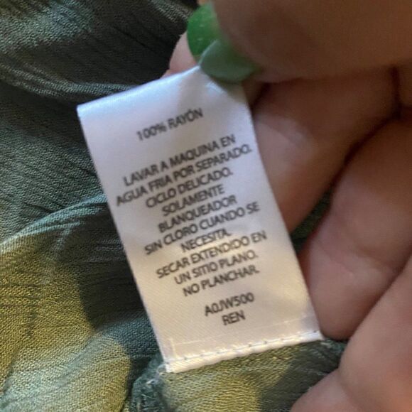 Derek Heart green rayon button front pullover women's shirt size large - Picture 7 of 8